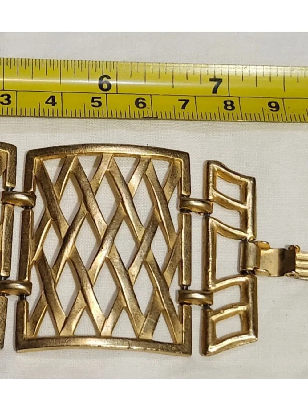 Vintage Gold-Tone Wide Link Bracelet Lattice Design